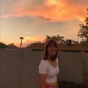 Meet your Posher, Olivia